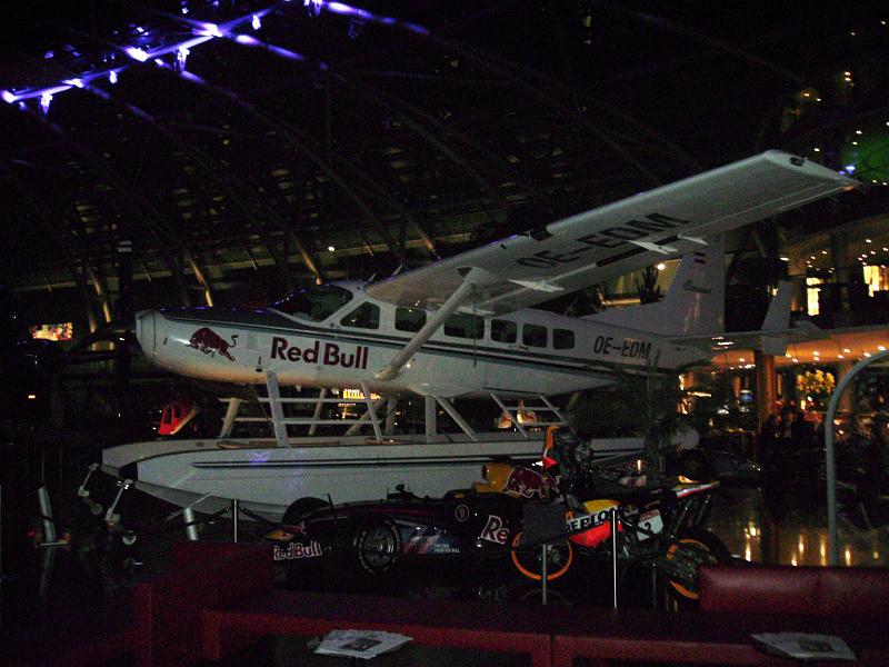 Salzburg Airport 2011 (51).JPG
